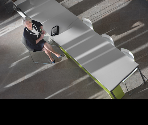 Elizabeth Saunders. Healthcare Consultant. Image copyright : Simon Camper Photographer.